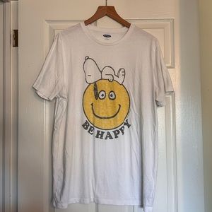Old Navy Vintage Feel Snoopy Graphic Tee Size Large